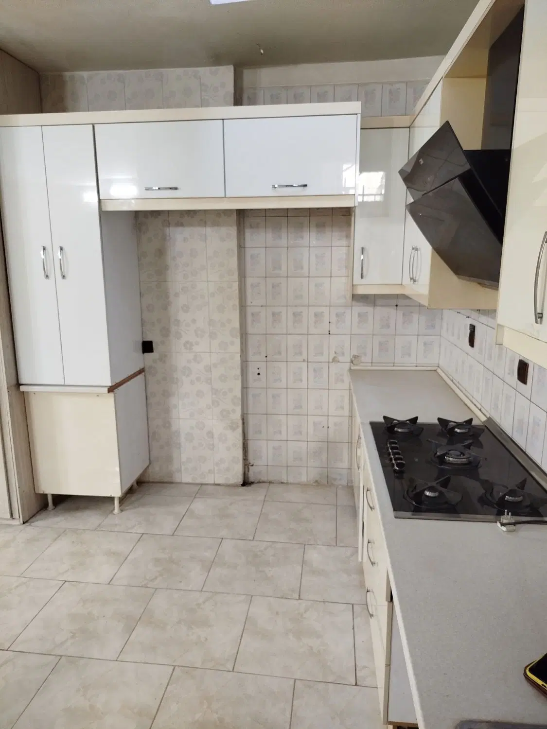 خانه  ویلایی دوطبقه‌ بازسازی شده