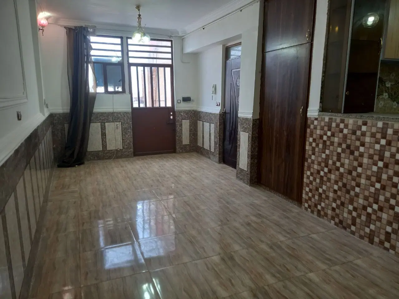 یک خواب انقلاب حیاط دار مناسب زروج جوان