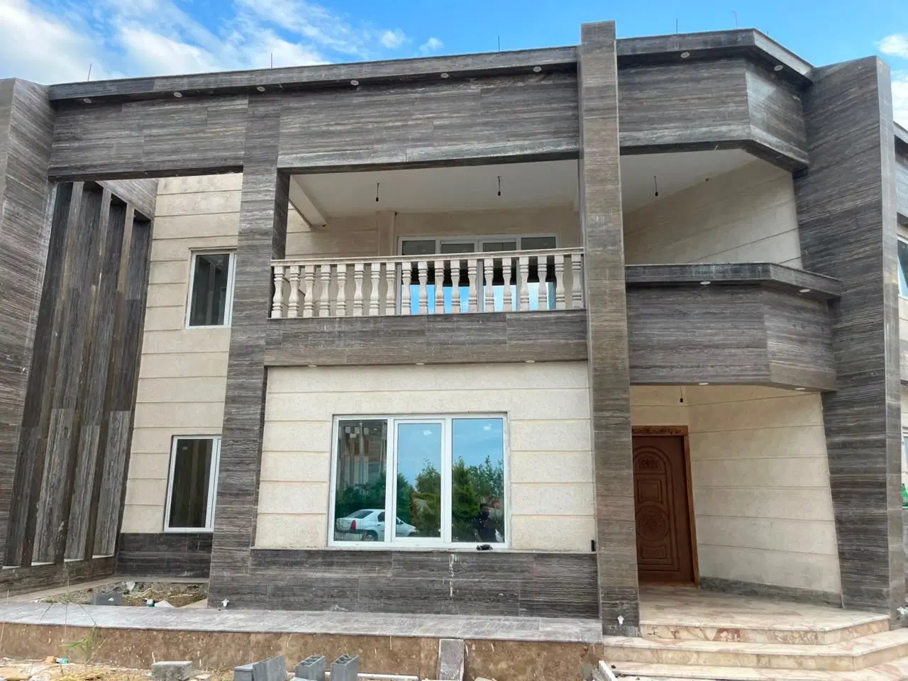 اجاره یک ساله ویلای ساحلی
