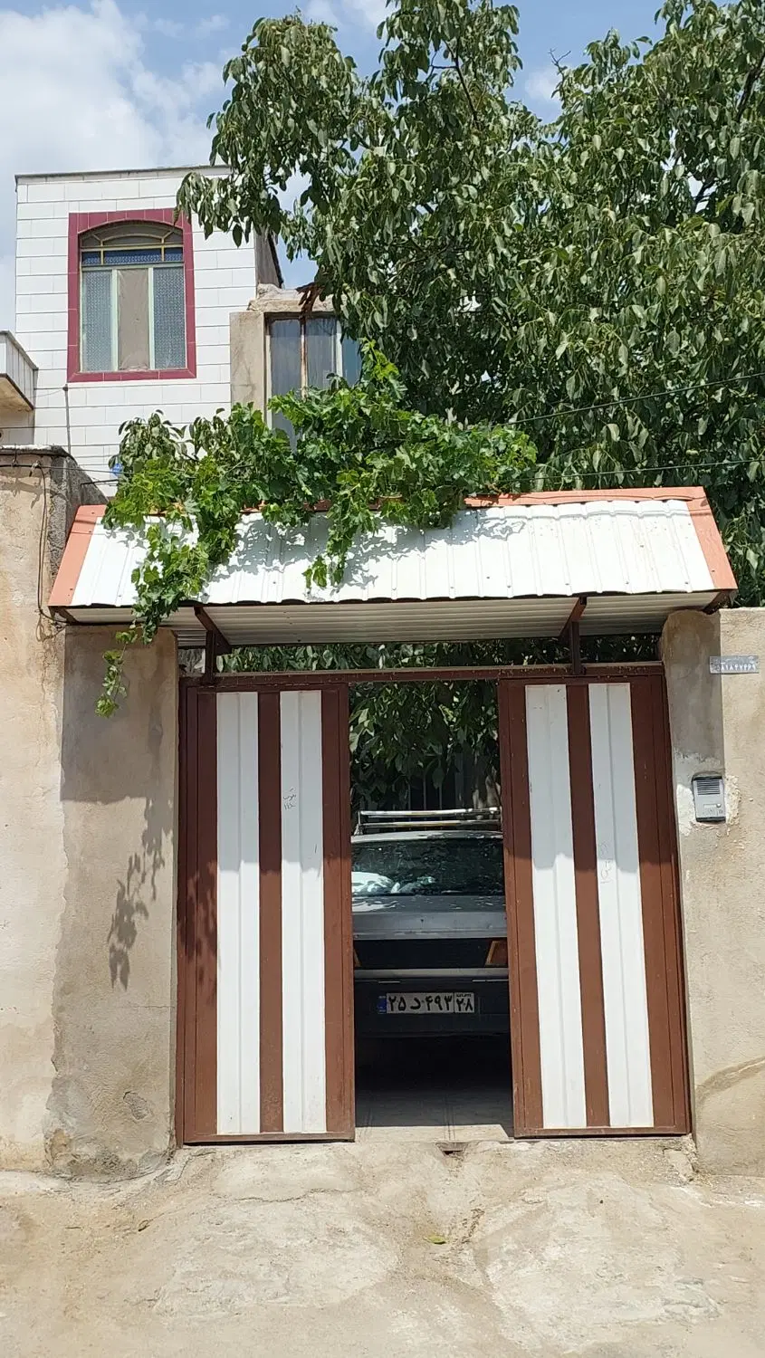 فروش یک باب واحد ویلایی معاوضه با یک واحدآپارتمانی