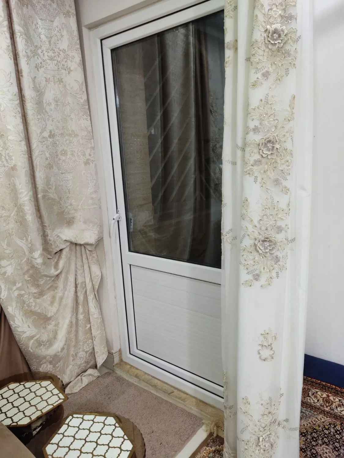 واحد فروشی75متری