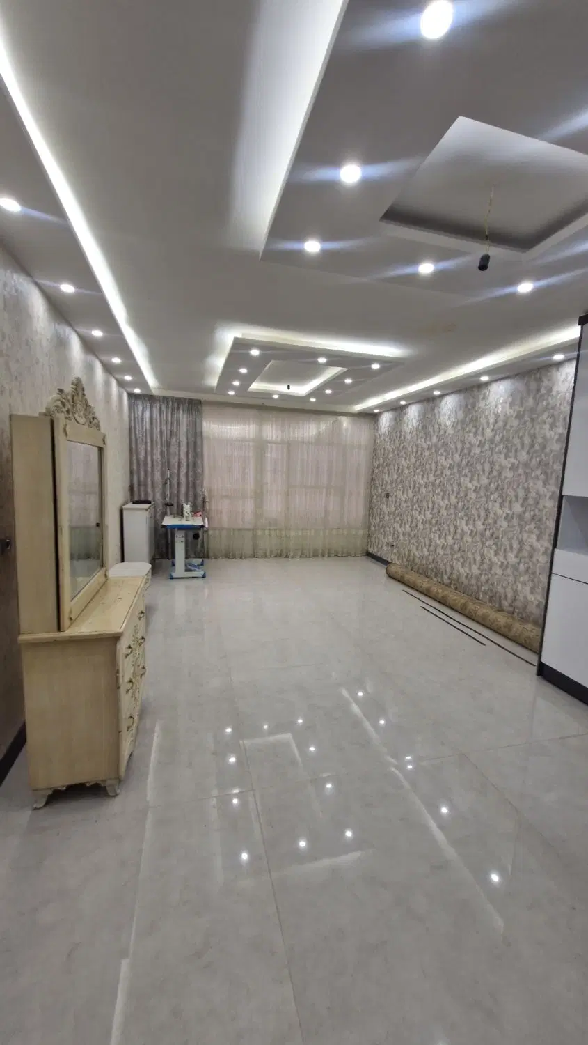 آپارتمان ۱۰۰ متری دو خواب نهضت