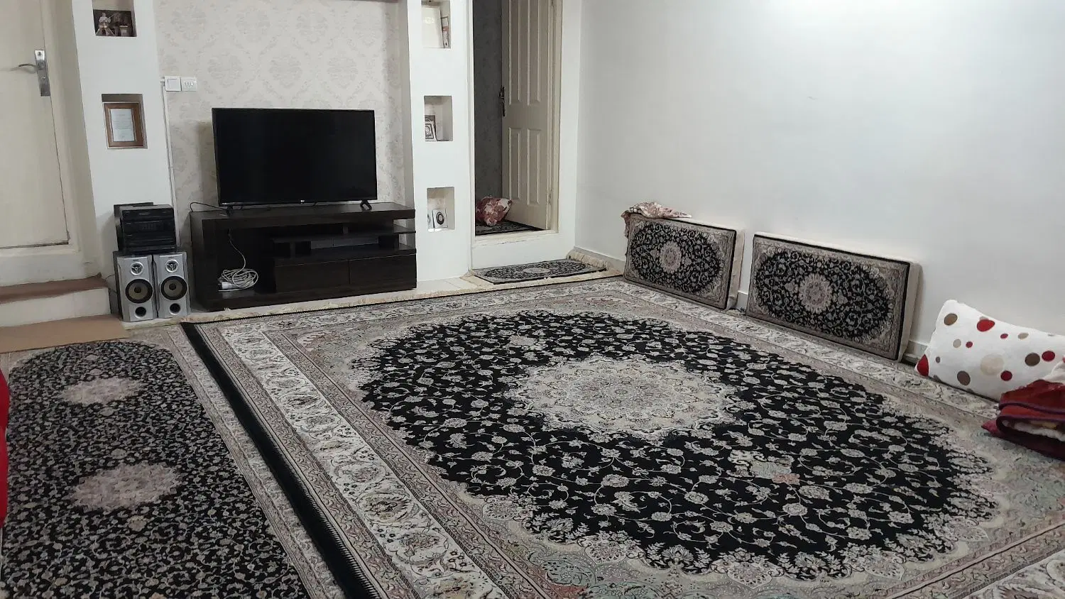 واحد 60 متری اوقاف