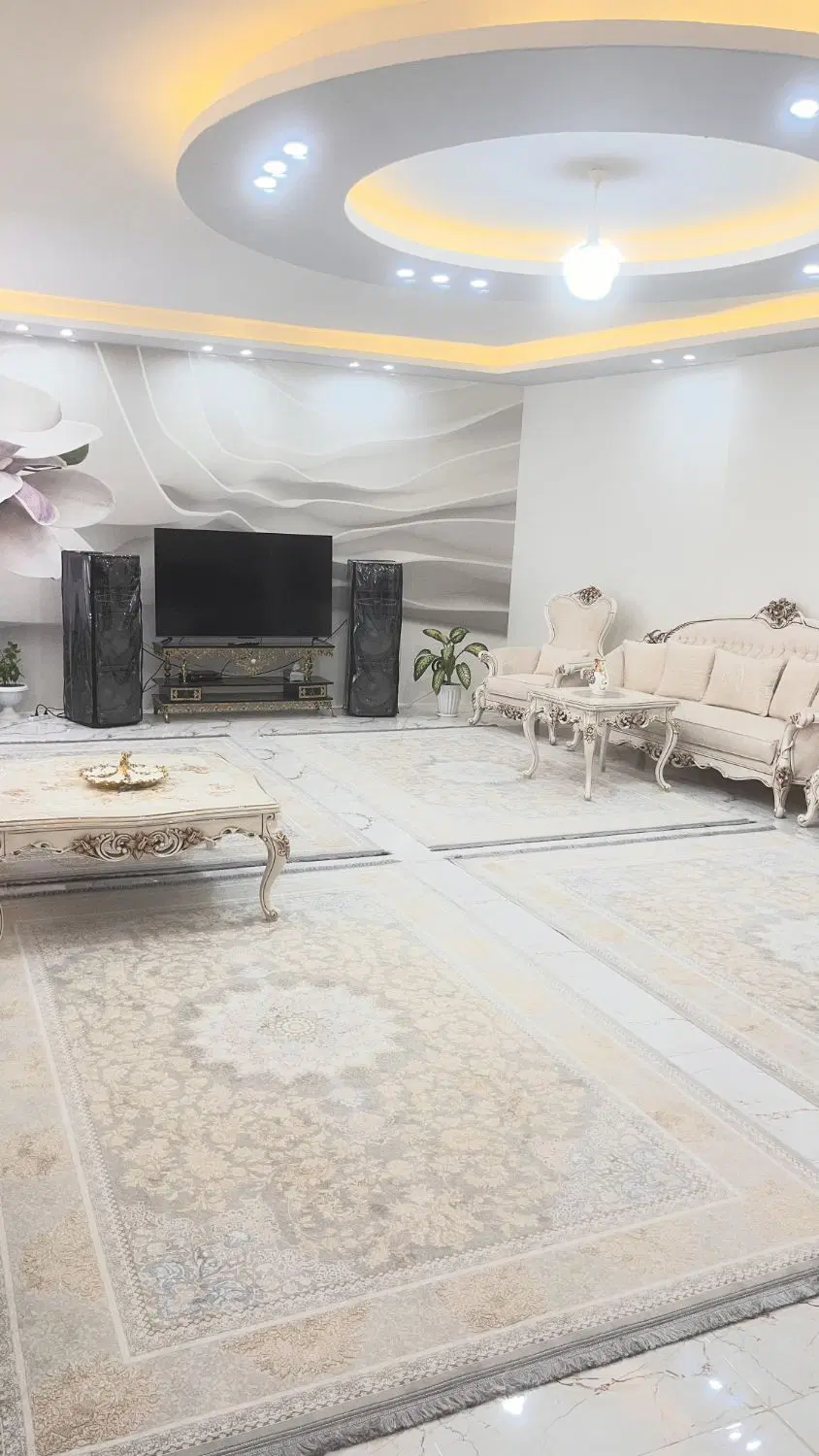 حیاط دوسرویس راه جدا اسماعیل زاده زمینهااستانداری