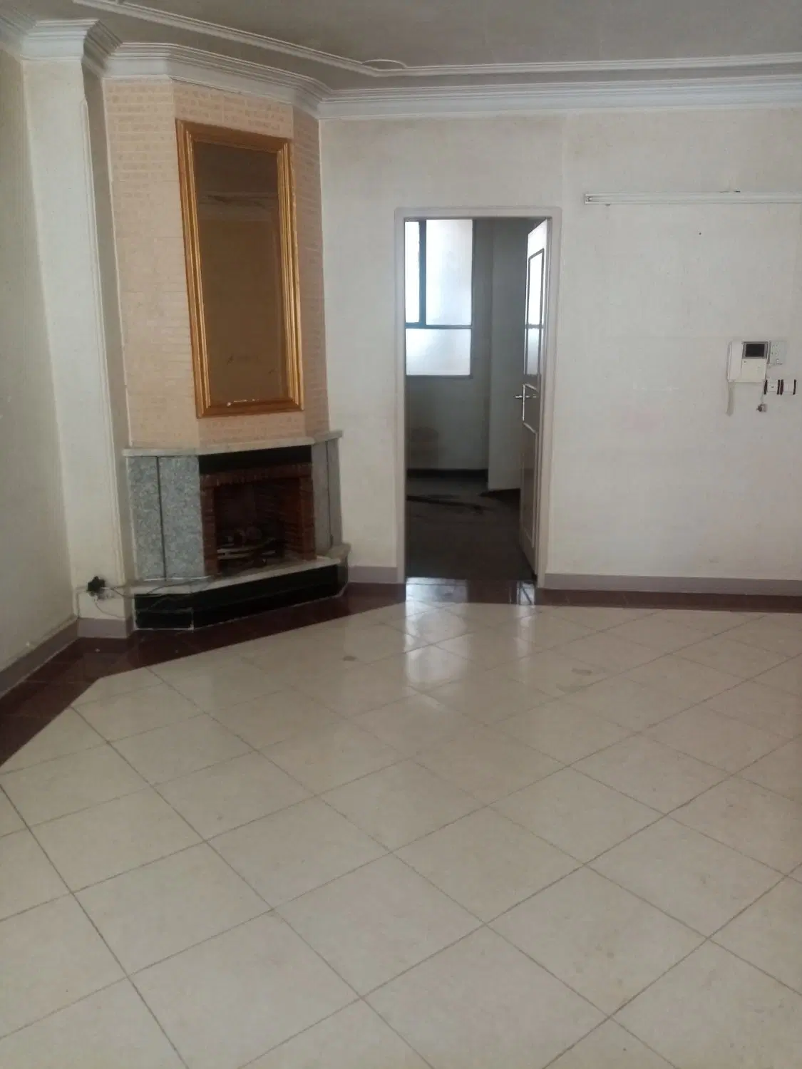 مورداجاره ط اول 85 متری 2 خواب