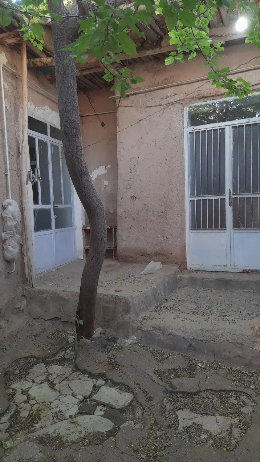 فروش زمین کلنگی ۲۵۰ متری در روستای تهم