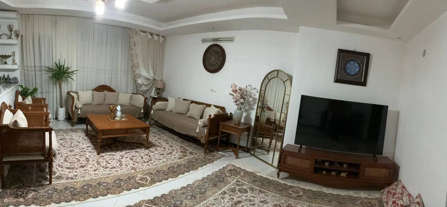 آپارتمان ۹۰ متری مصطفی خمینی