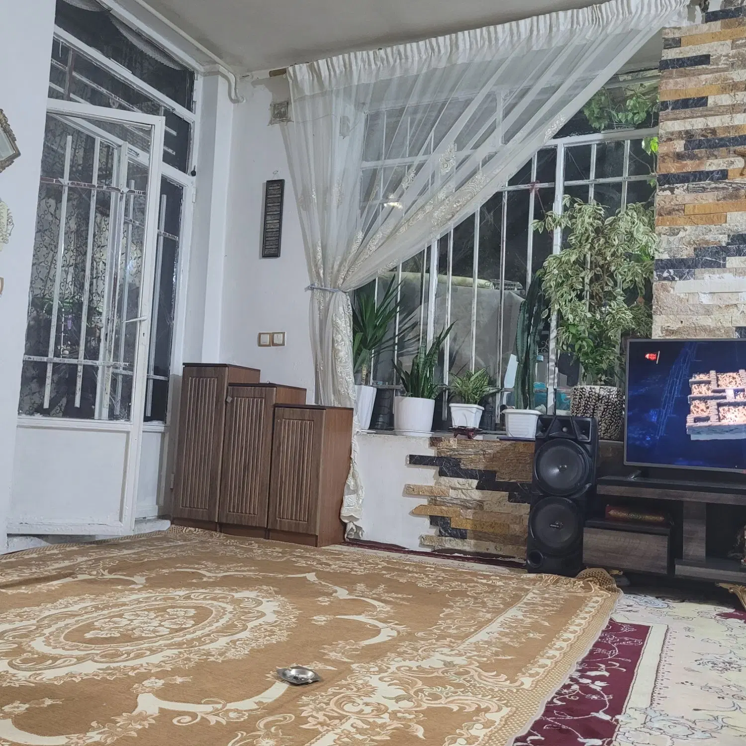 خانه ویلایی  در شهرک الزهرا بیستون