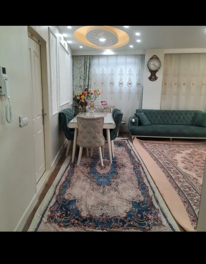 آپارتمان ۸۹ متری لوکس روبروی مترو امام حسین ع