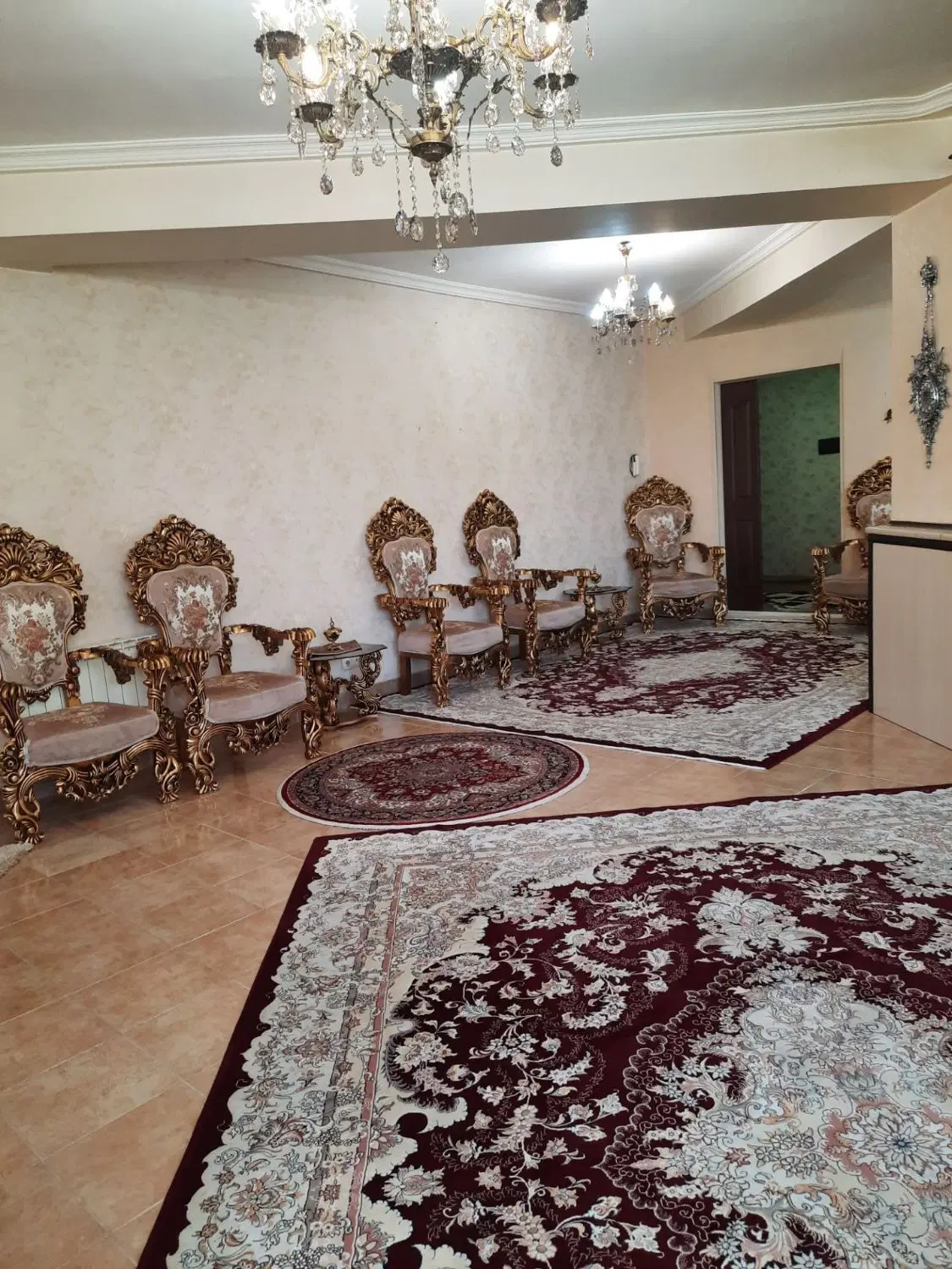 فروش آپارتمان میدان ستارخان یکه دکان