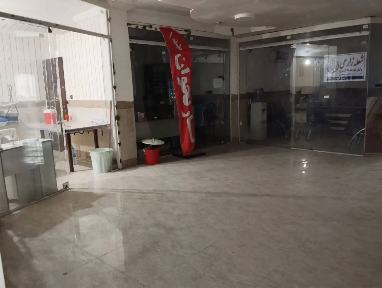 فروش دو باب مغازه تجاری داخل پاساژ