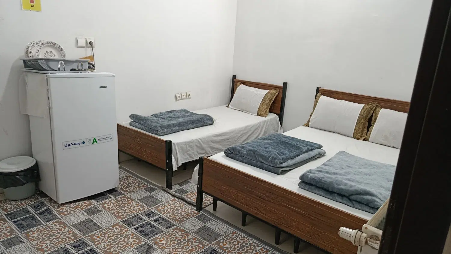سوییت مهمانپذیر تمیز با پارکینگ روبروی حرم