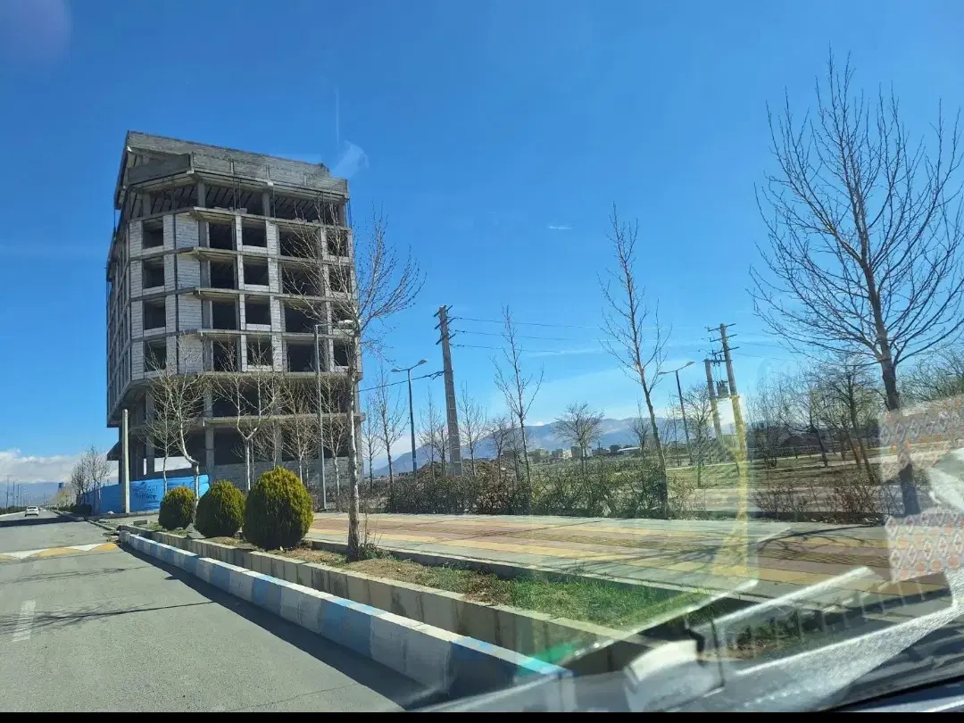 ۲۰۰مترزمین مسکونی سنداراکازیون