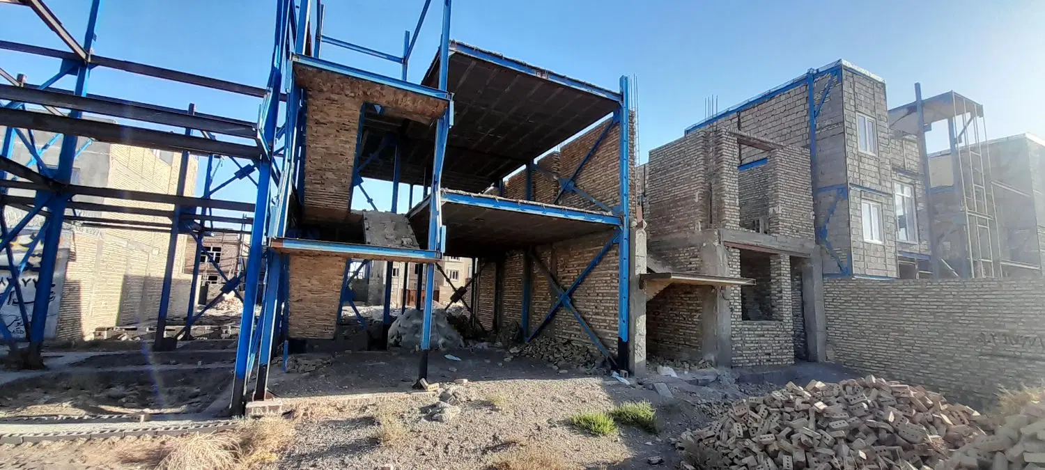 یک واحدنیمه کاره مسکن ملی