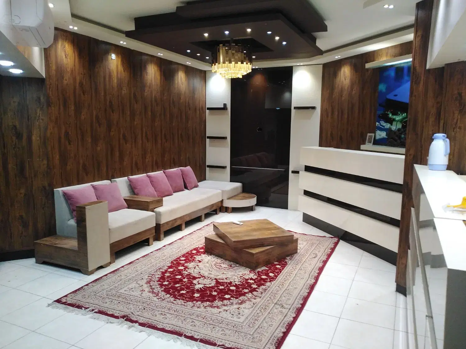 آپارتمان دربست ارگ کریم خان