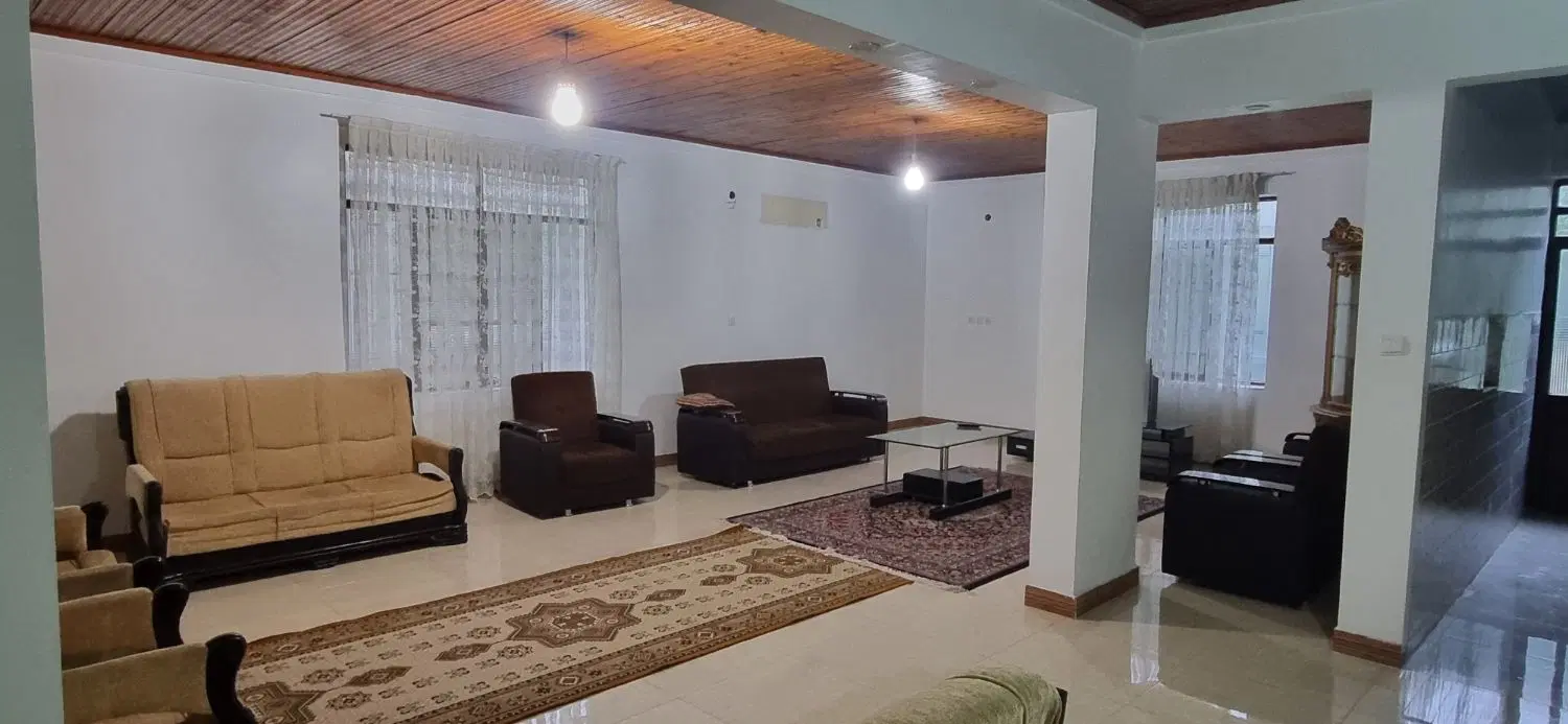 ویلا دربست