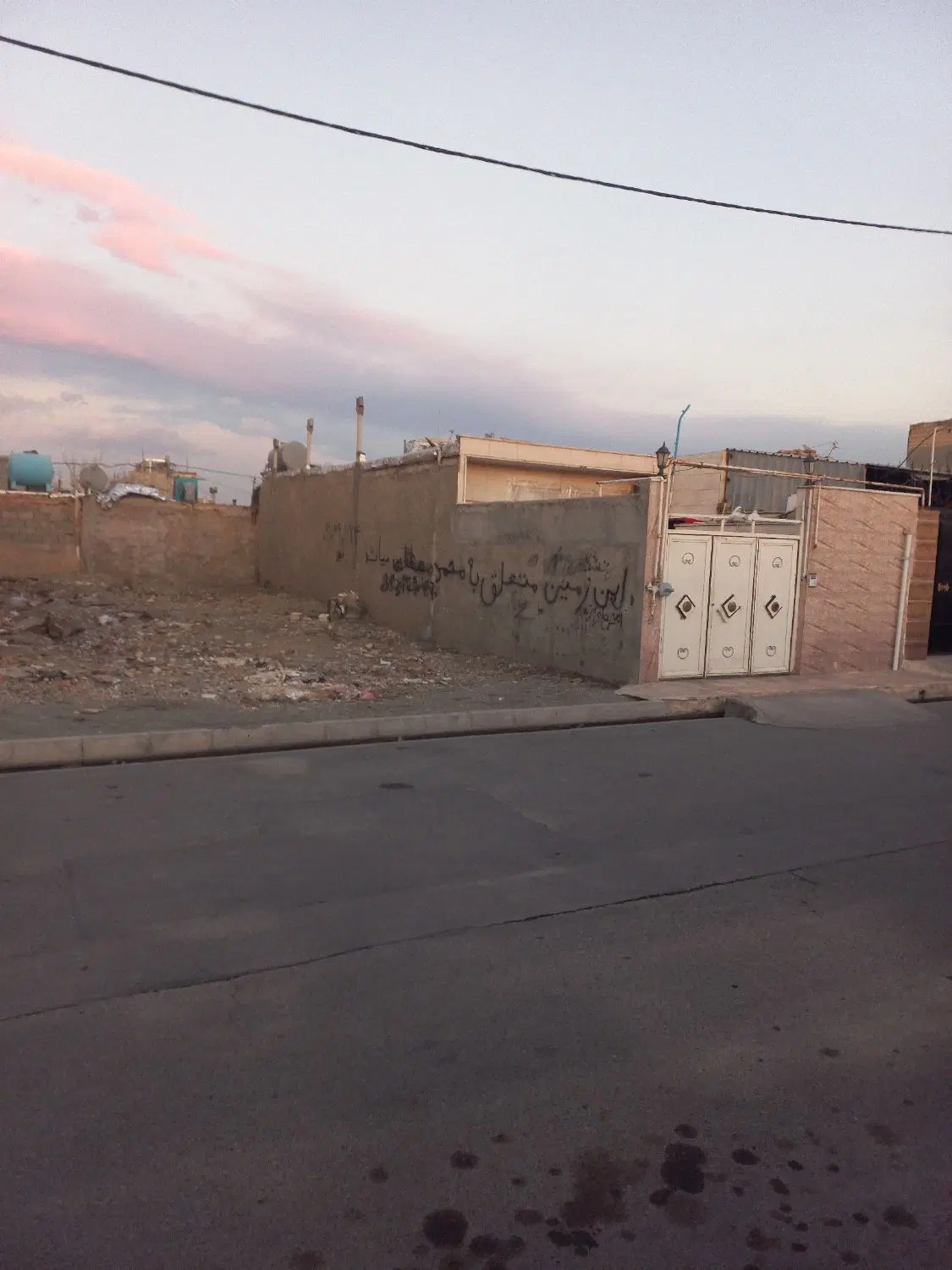 زمین خیابان امام رضا چسب خونه ۱۰۸متر