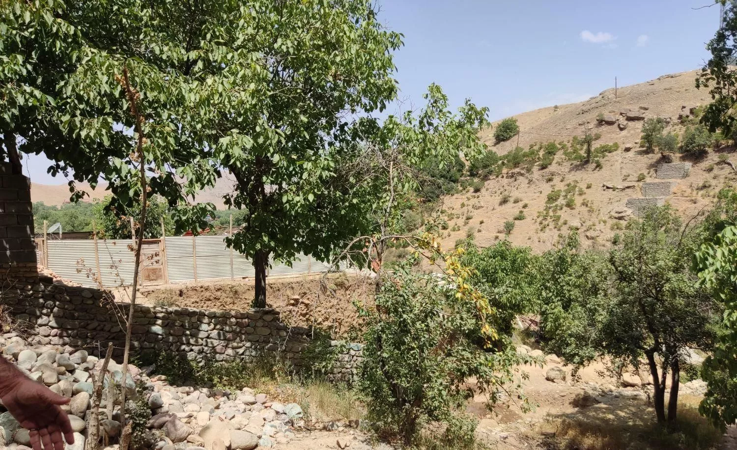 ۷۹۴ متر زمین ( اجازه ساخت ساز ) ارنگه