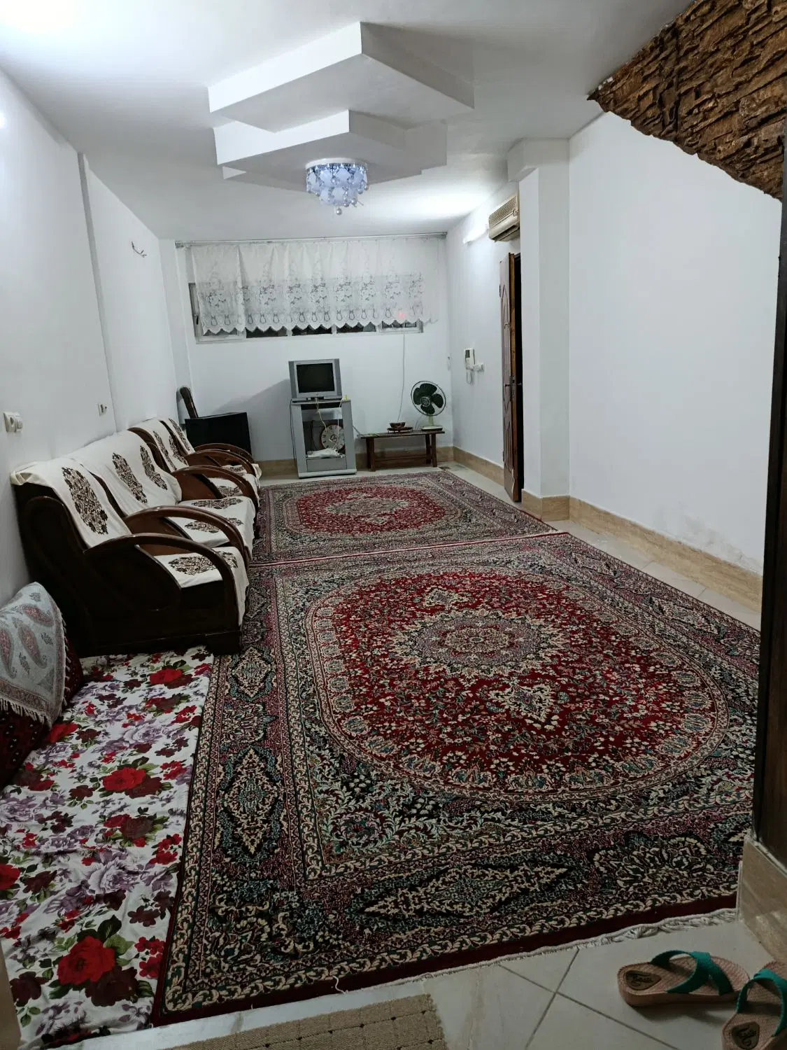آپارتمان_همکف_۷۰ متر _جنوبی