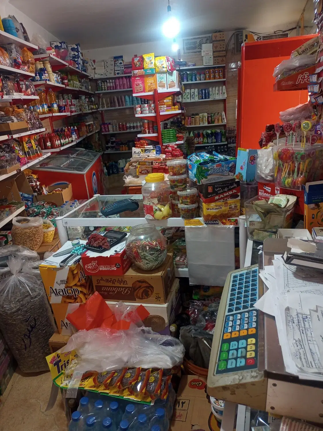 واگزاری اجناس مغازه هایپر مارکت