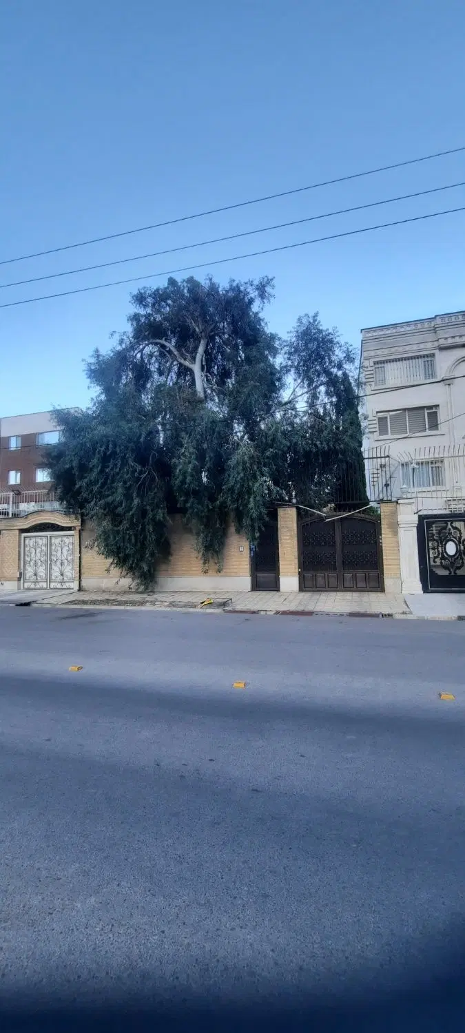 منزل ویلایی ۳۲۰ متری بهاران