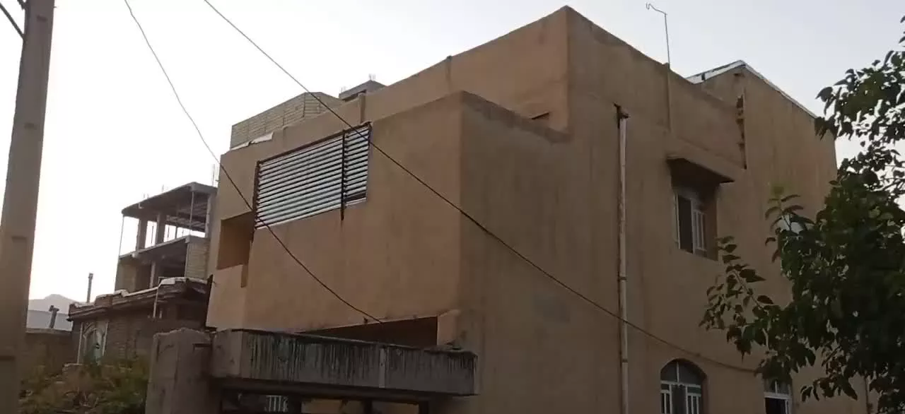 ملک ویلایی_دوطبقه_ دونبش