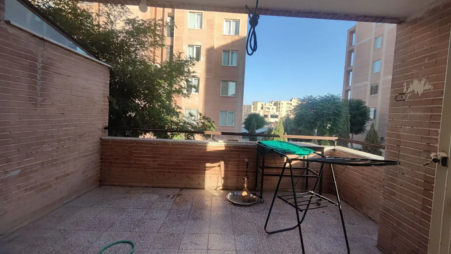 خانه حیات دار طبقه اول حیات دار