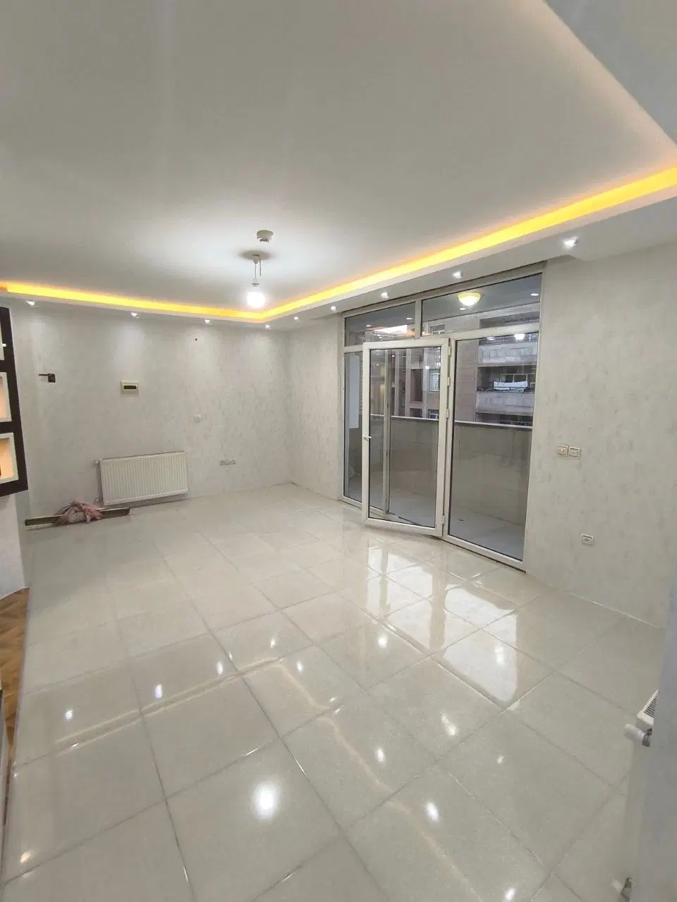 خانه ی دو خوابه شیک با بهترین متریال