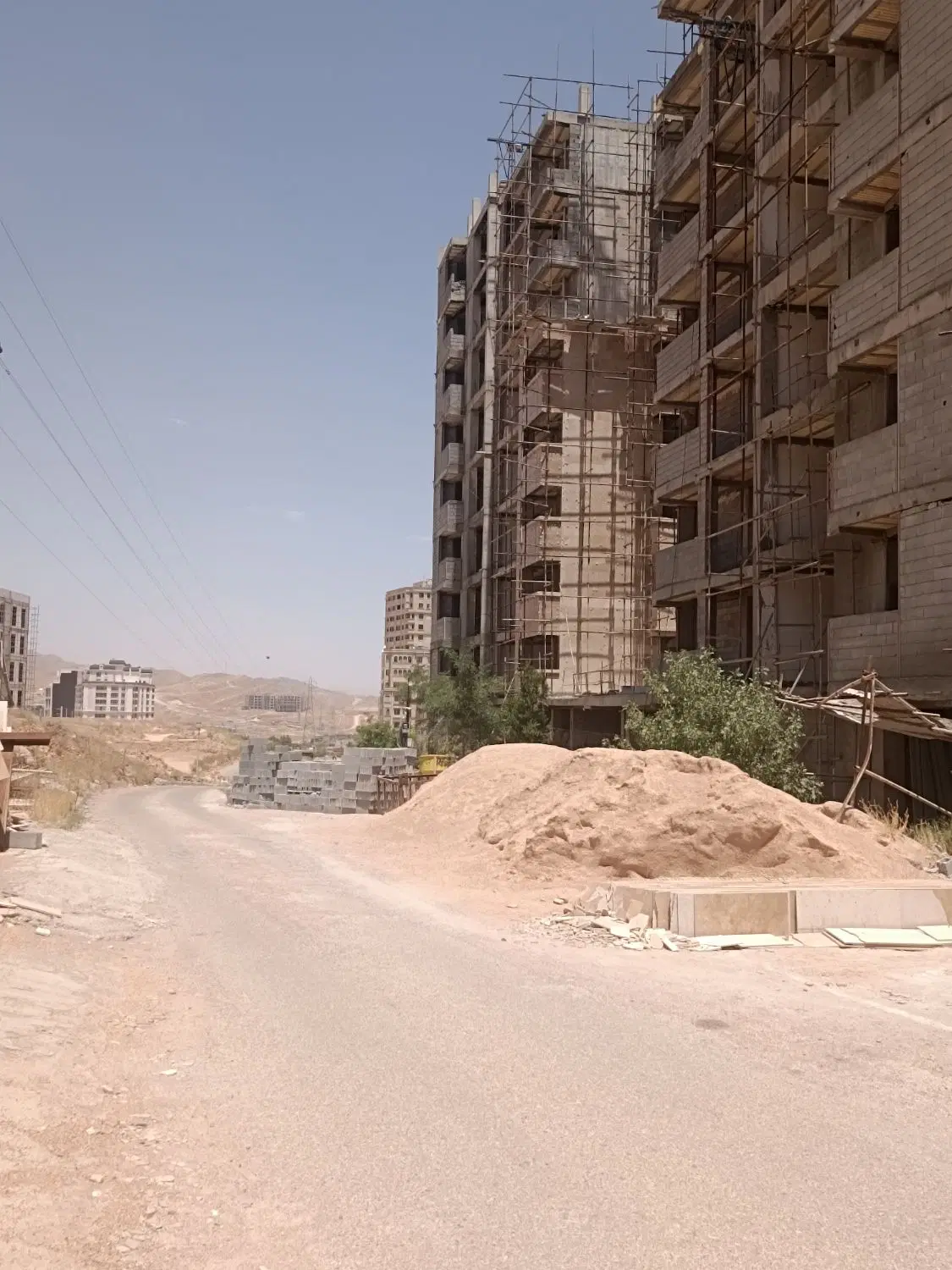 آپارتمان برف فروشان