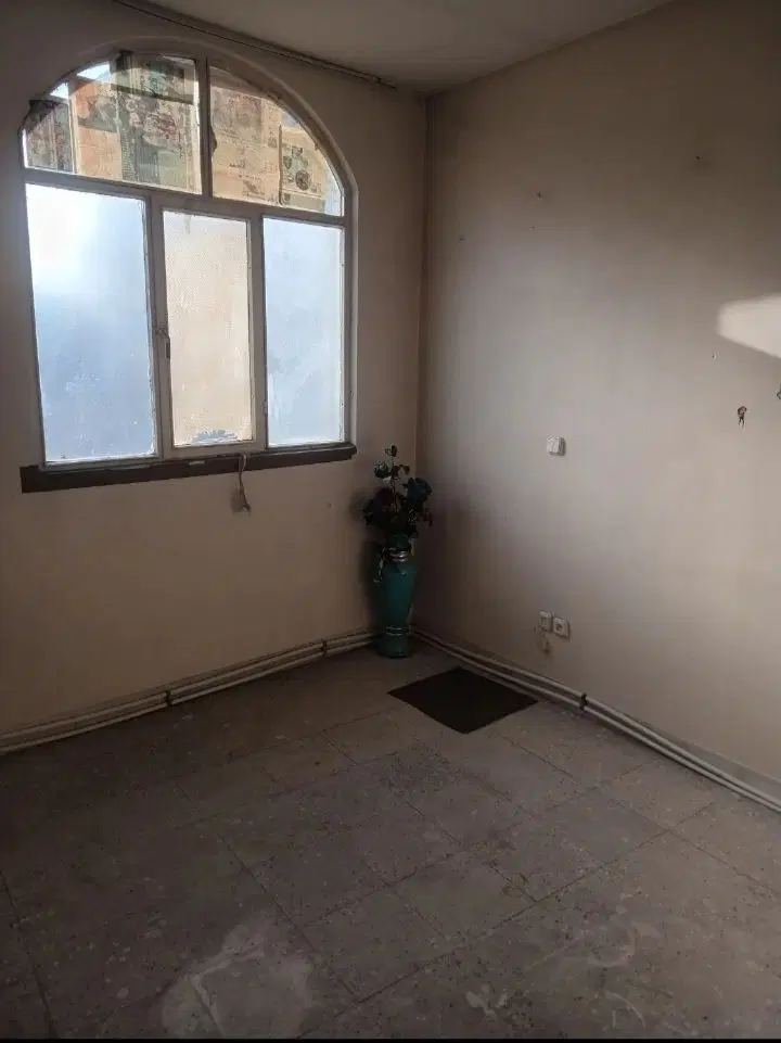آپارتمان ۴۷ متری تک خواب مدنی