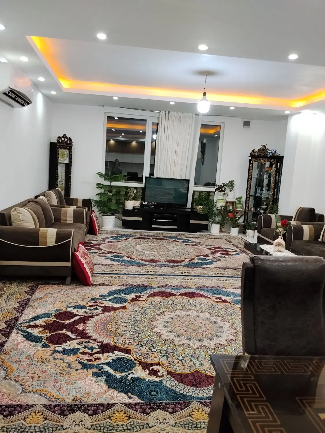فروش سه خوابه مستردار توحیدی راد