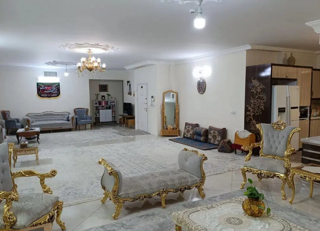 آپارتمان ۱۹۰متری