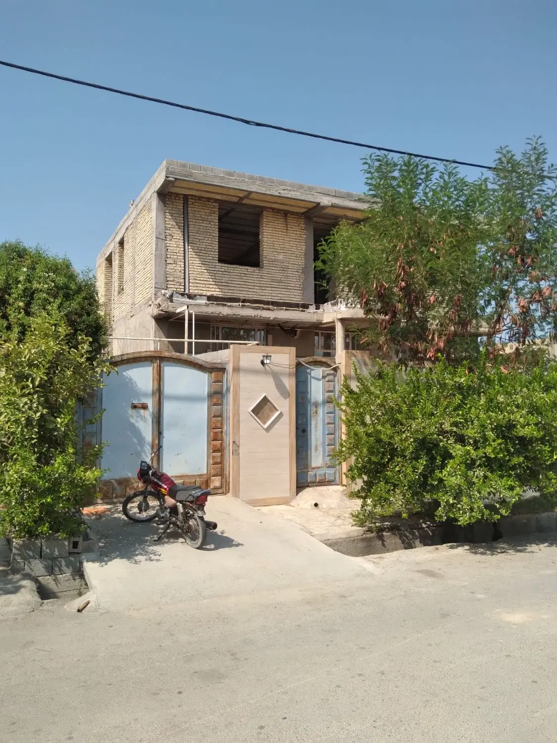خانه دو طبقه