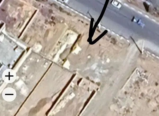 زمین تجاری.