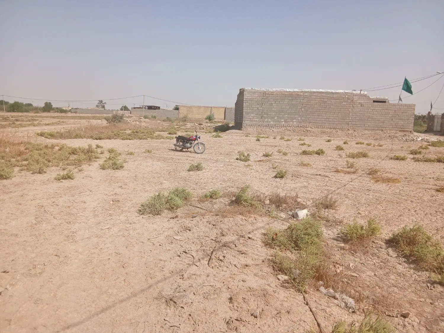 ۲۰۰متر