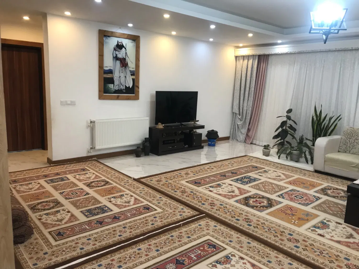 فروش طبقه چهارم آپارتمان