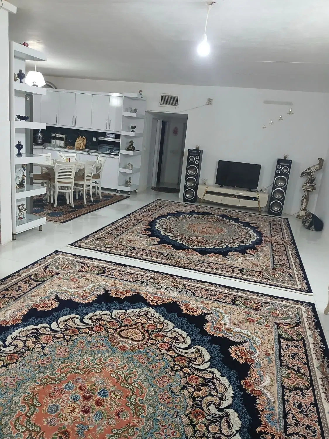منزل مهراباد