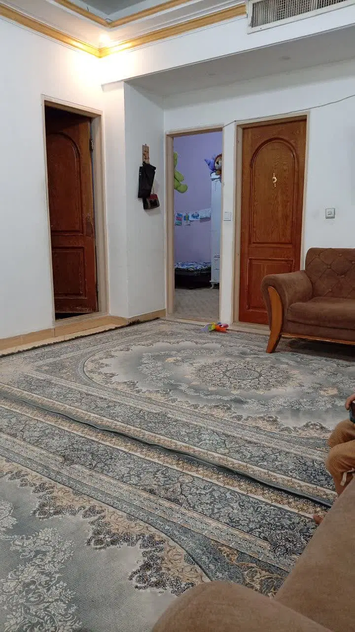 ۱۵۰ متر ۲طبقه  روی هم  هر طبقه ۷۵ متر