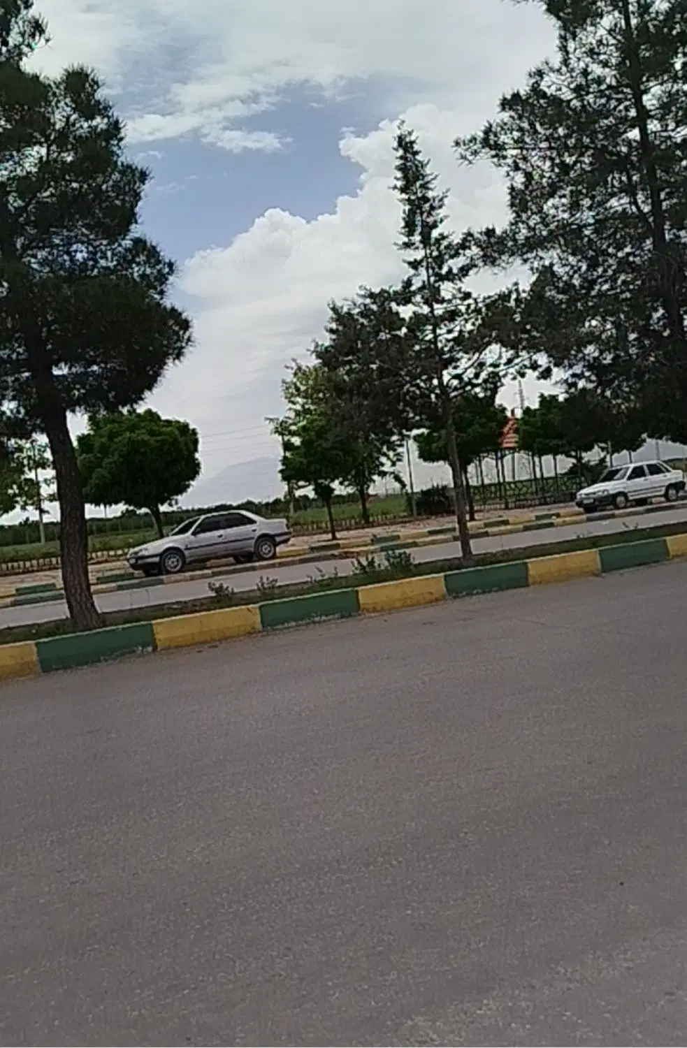 زمین روی اتوبان اصلی