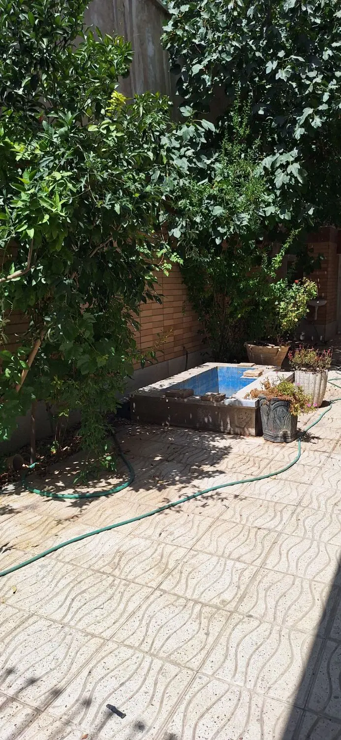 اپارتمان ۱۵۶ متری غرق در نور