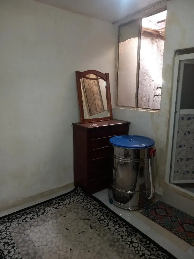 واحد ۷۰متری یک خابه طبقه۳