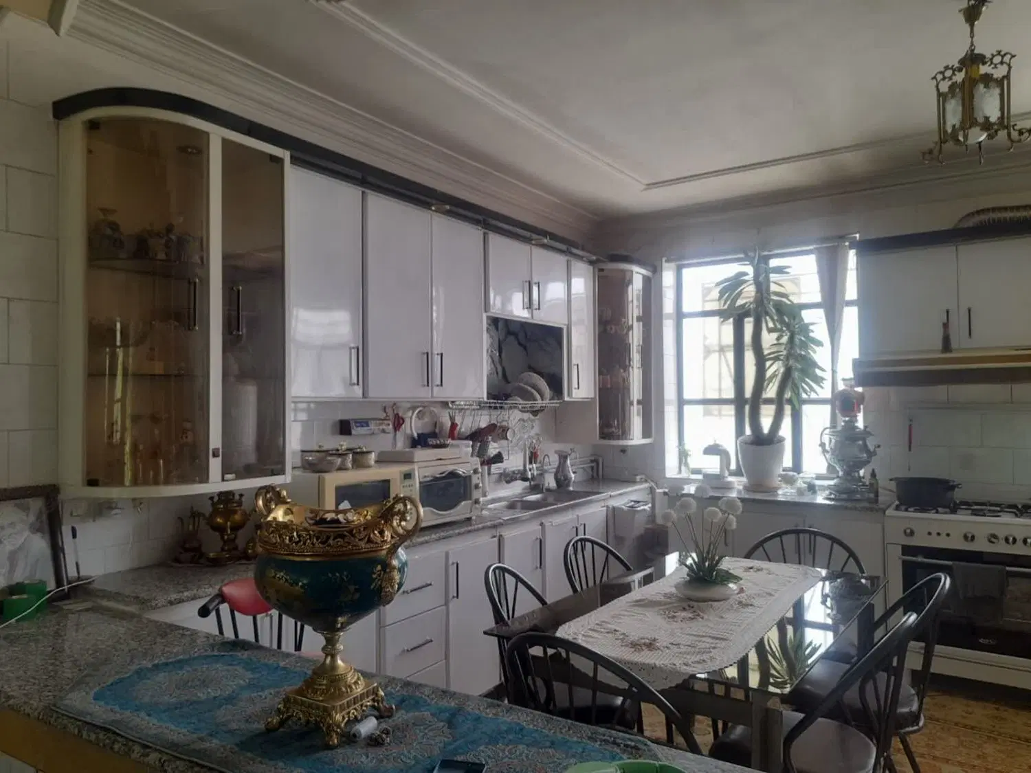باغ ویلای لوکس در بهترین لوکیشن