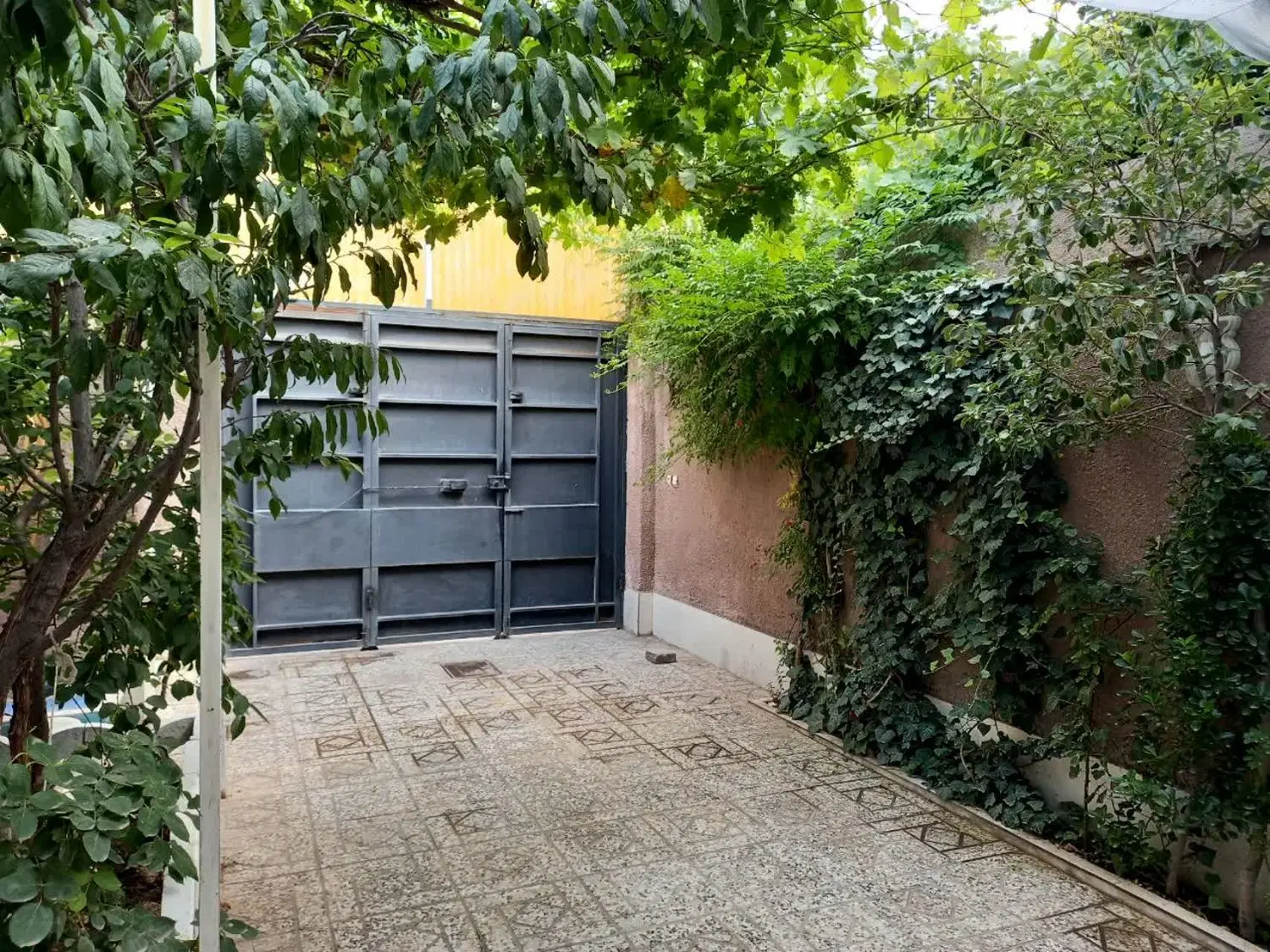 ویلایی۱۰۰ متری