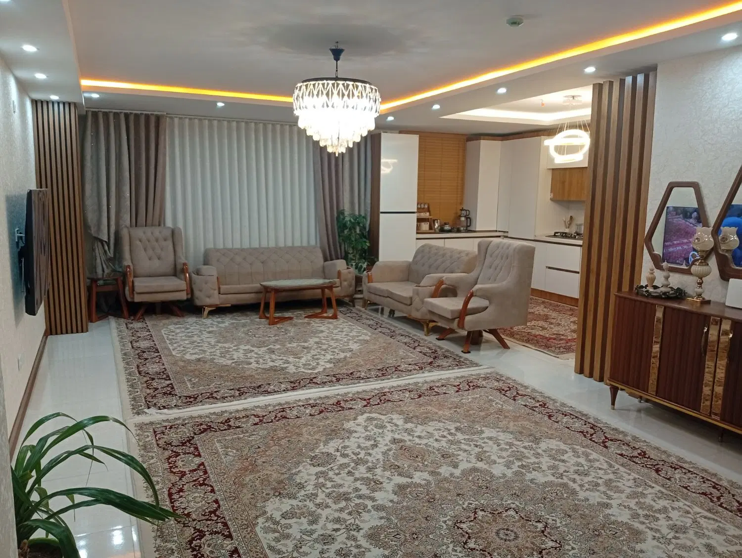 ۱۱۰ متر دو خواب کامل امکانات