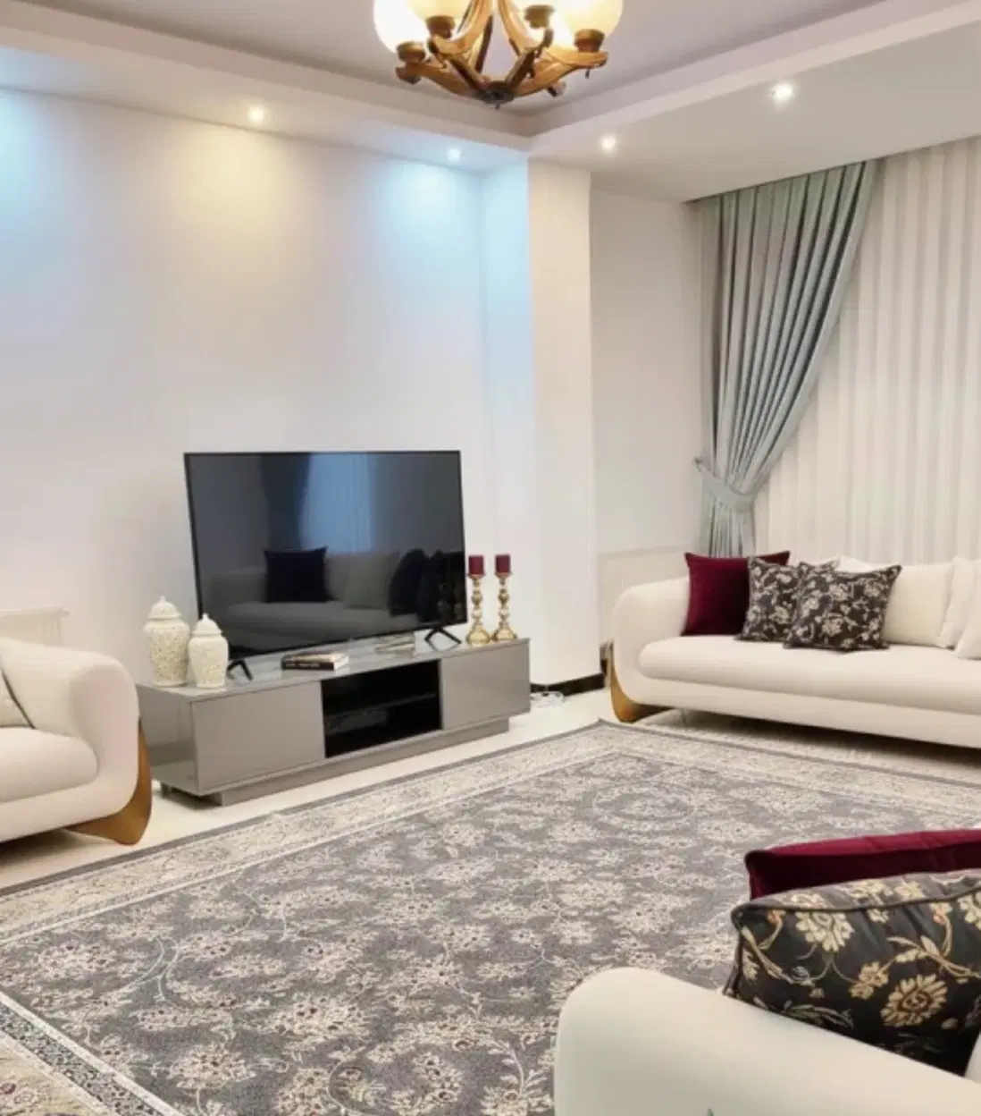 ۴۳متری فول امکانات ط۲ خ ابراهیم حسینی