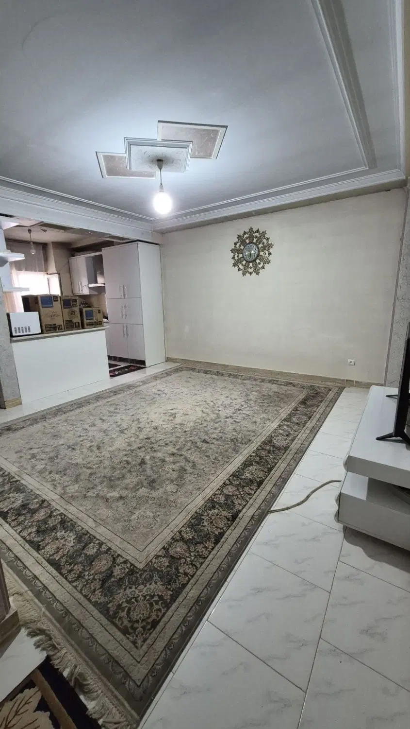 ۵۵ متری در خیابان ابراهیم اباد مجتمع جوان