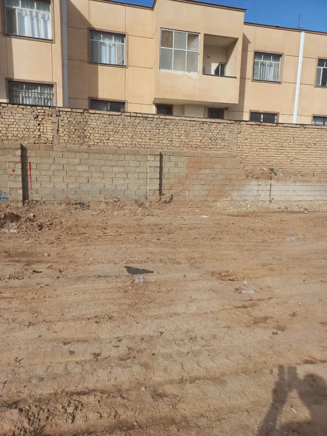 فروش زمین ۱۳۵متری  شیراز