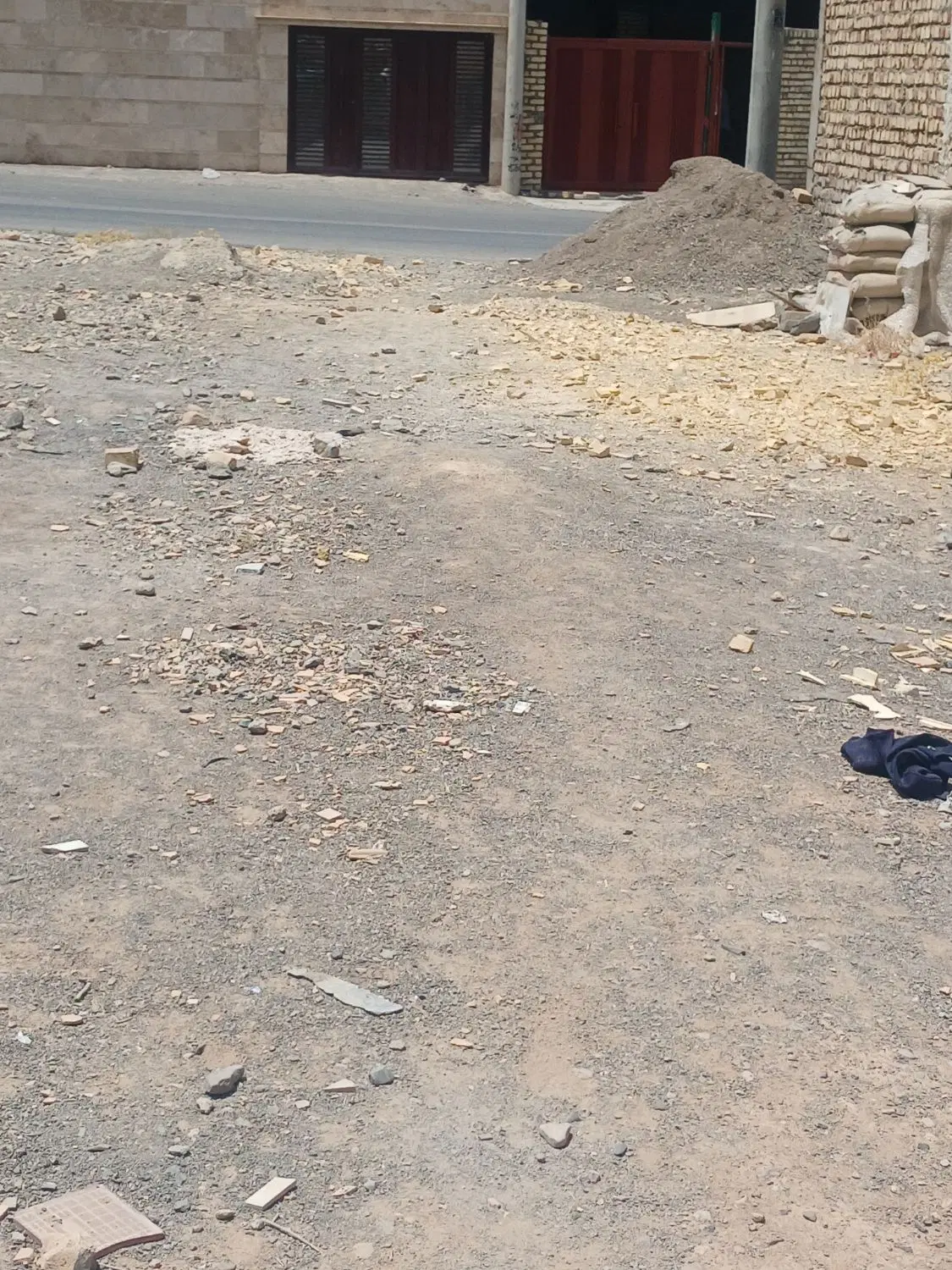 زمین درمحله کیهان راوند