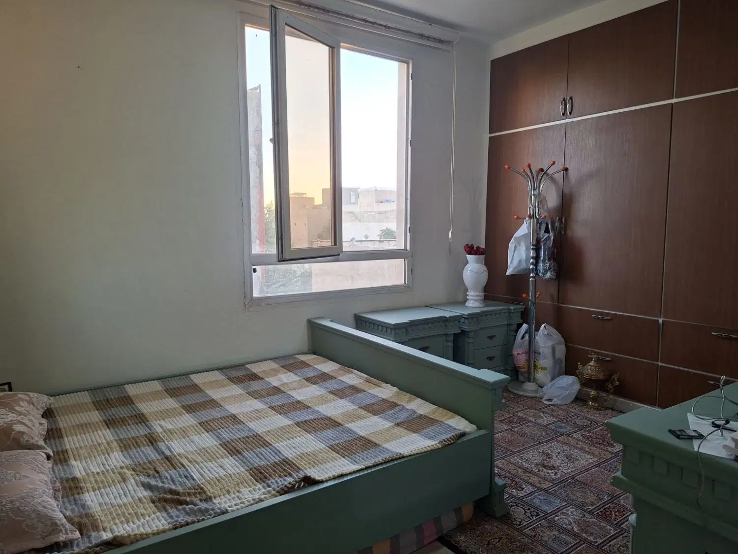 آپارتمان ۱۰۷ متری شهرک عارف