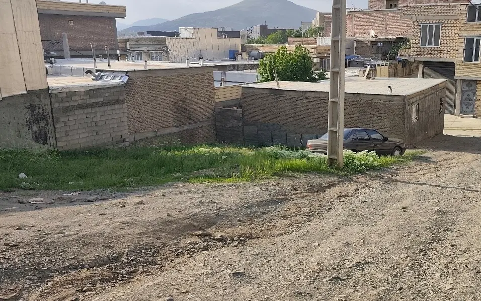 زمین واقع در محله دربند نیشتمان